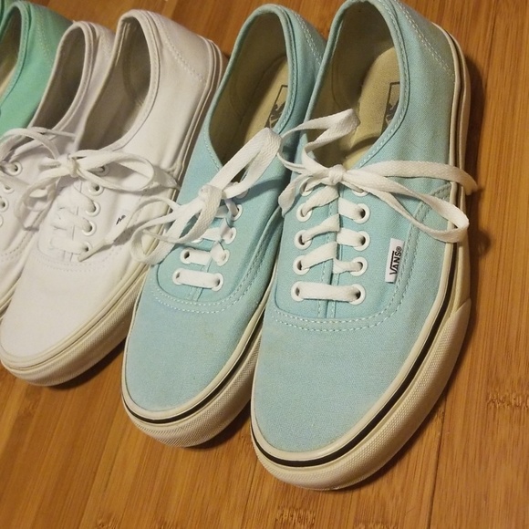 Lot of 3 Vans Shoes - Picture 2 of 8